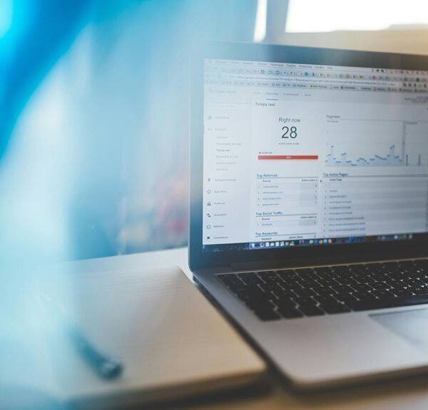 cloud analytics in it