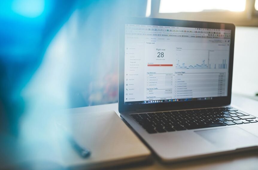 cloud analytics in it